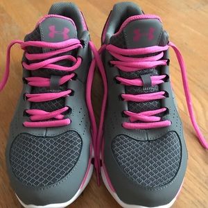 Under Armour woman’s Micro G sneakers